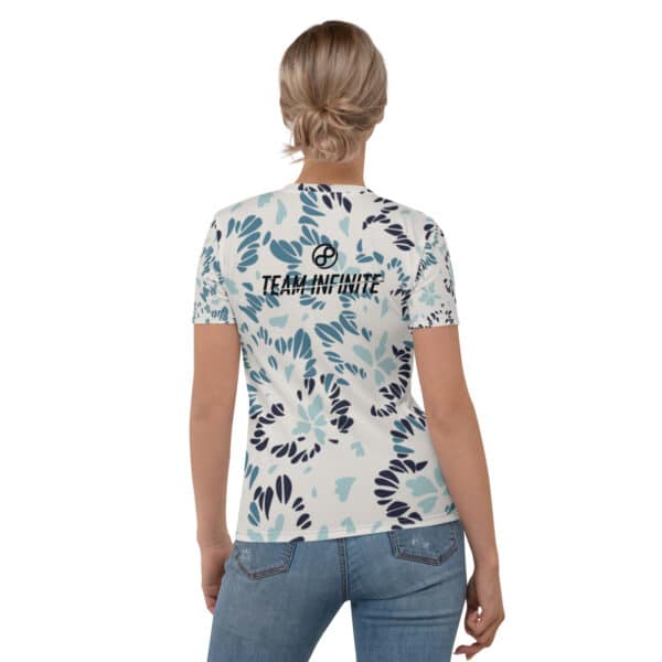 Team Infinite Blue Petal Women's Tee - Image 5